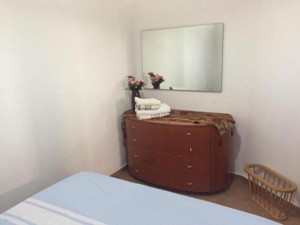 Star Guest- House Hotel Or Yehuda Bagian luar foto